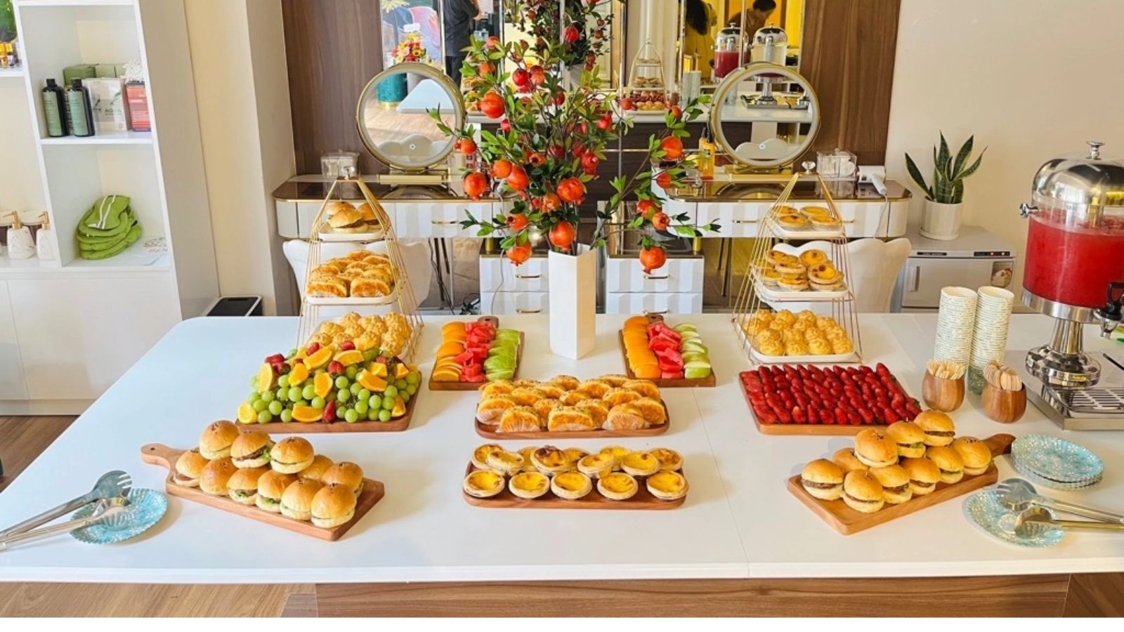 Dịch vụ đặt tiệc ngọt Buffet TEABREAK trọn gói hội nghị tại Đông Anh, Hà Nội